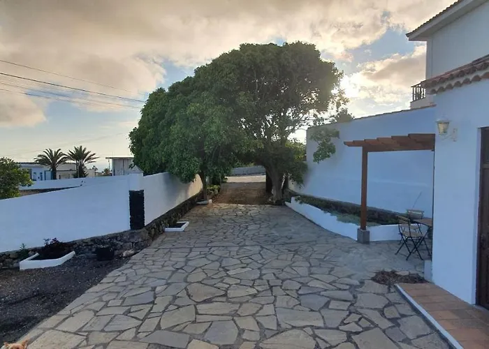 Casa Rural Los Dragos